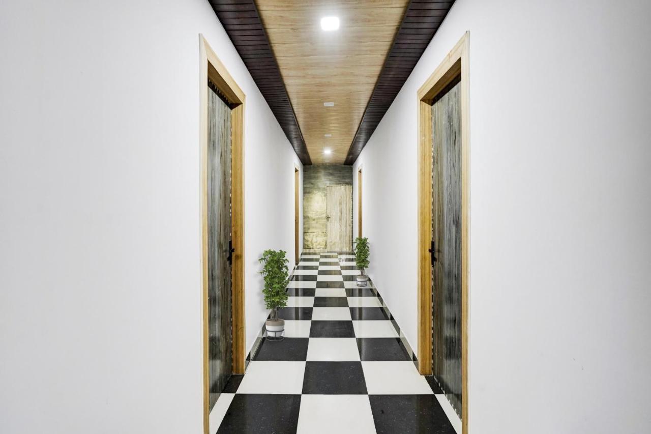 Collection O Love Garden Hotel Ghaziabad Ngoại thất bức ảnh