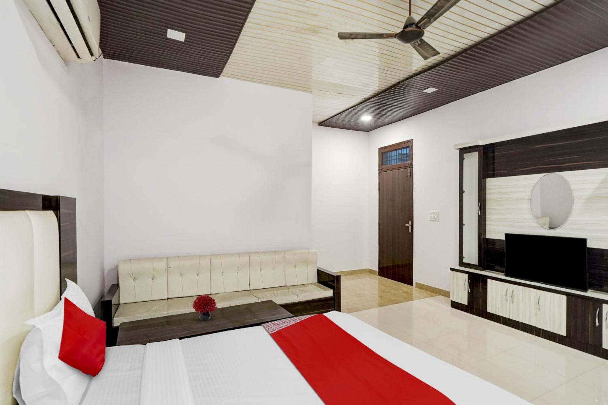 Collection O Love Garden Hotel Ghaziabad Ngoại thất bức ảnh